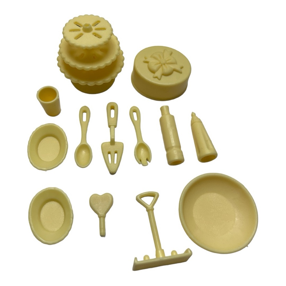 Yellow Barbie Dining Set
